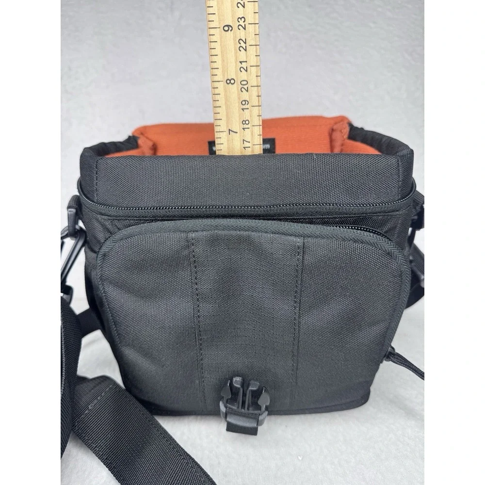 Lowepro‎ Adventura 140 Camera Bag Pre-owned